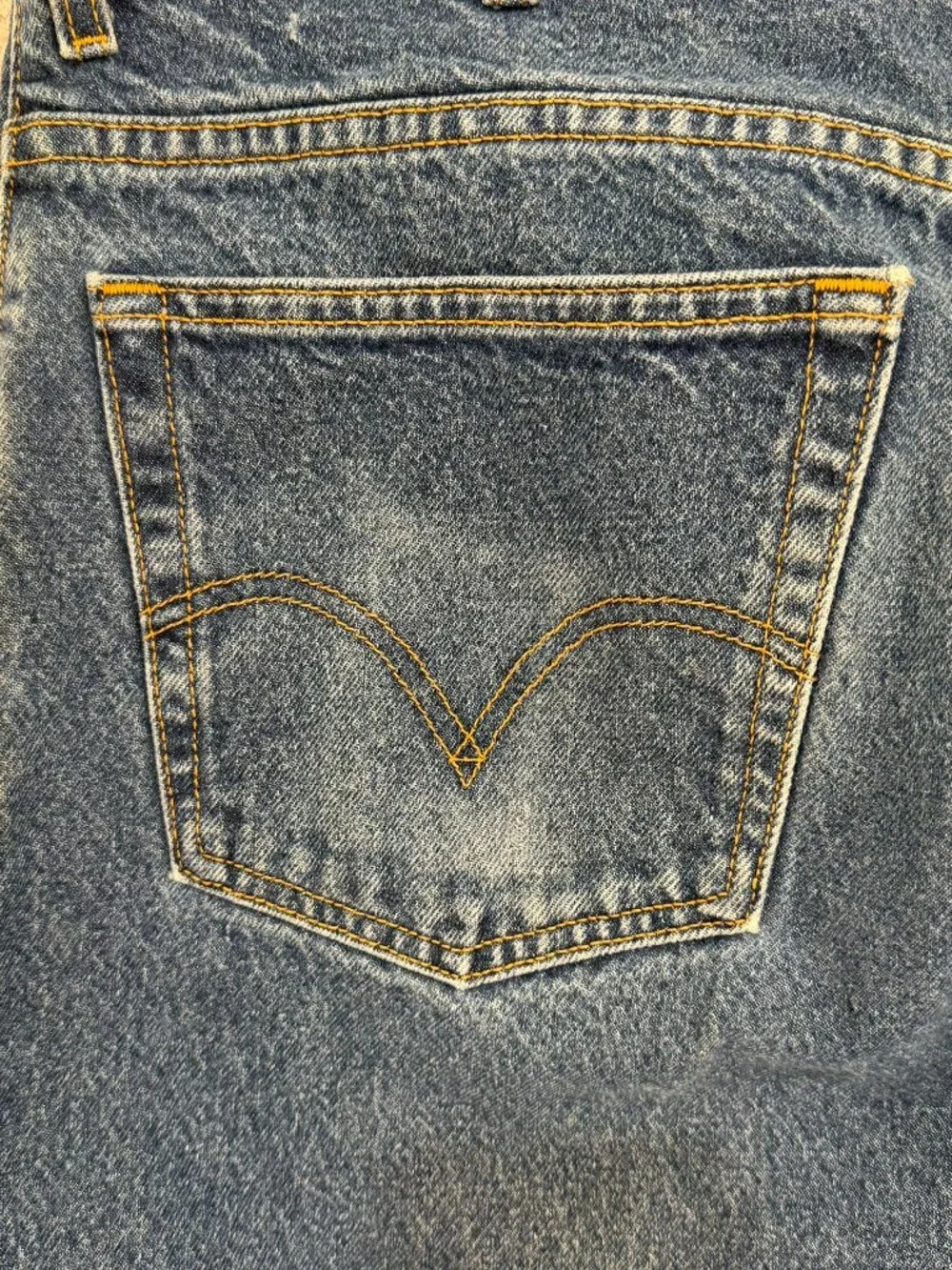 Levis levi 517